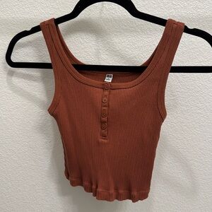 Women's Ribbed Henley Cropped Tank Top